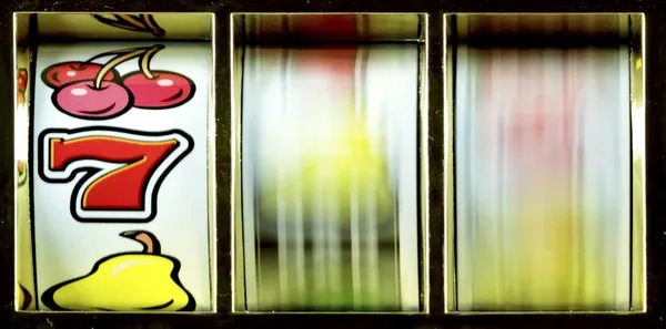 Arcade game rounds and scoring display